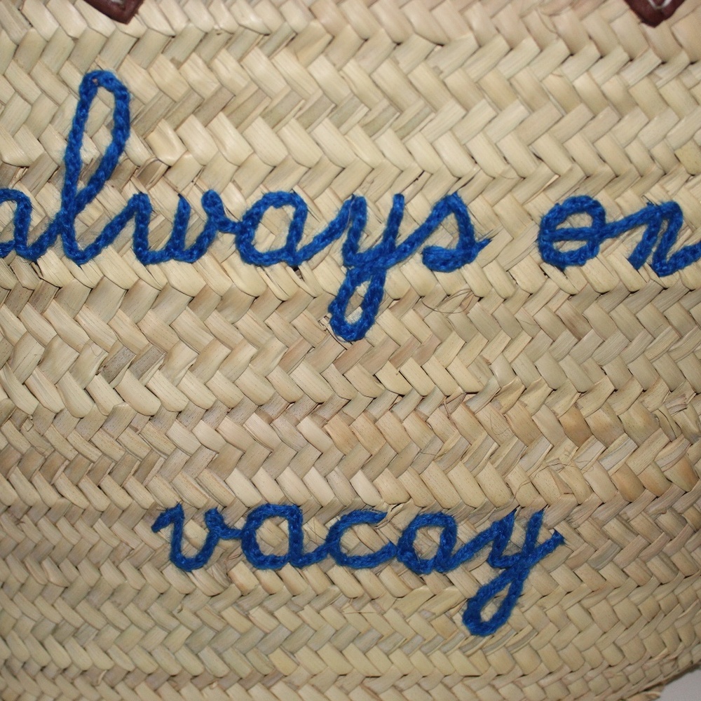 POOLSIDE "ALWAYS ON VACAY" BEACH TOTE STRAW BAG - Picture 6 of 8